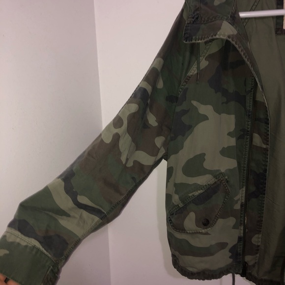 TNA Fall Jacket - Picture 5 of 12